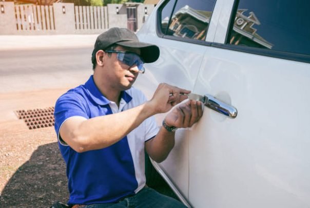 Car locksmith services in Miami Florida